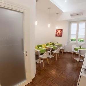 319 Al Duomo Bed & Breakfast Napoli